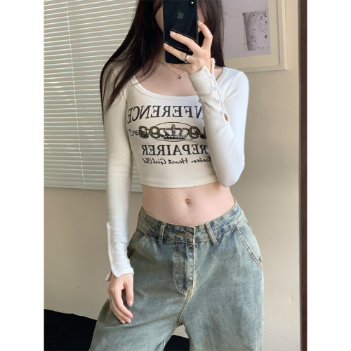 Real shot of autumn sweet and cool style letter printed square neck long-sleeved T-shirt for women new style slim-fitting top with cuff buttons