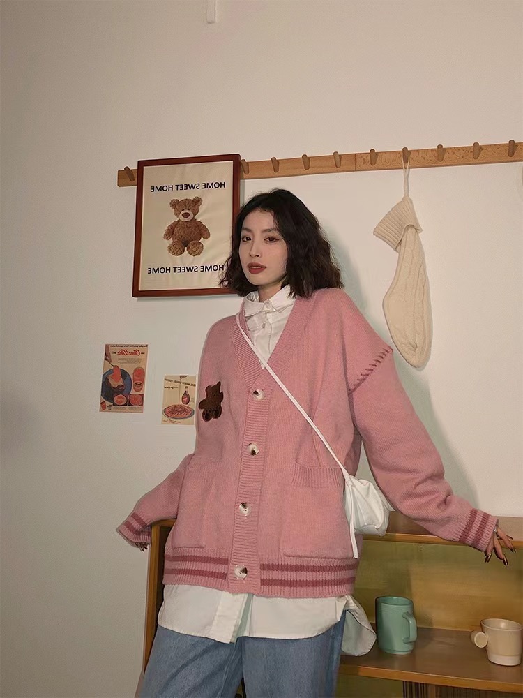 Cute soft and waxy bear embroidered knitted cardigan for women in autumn and winter retro lazy style v-neck loose sweater jacket top