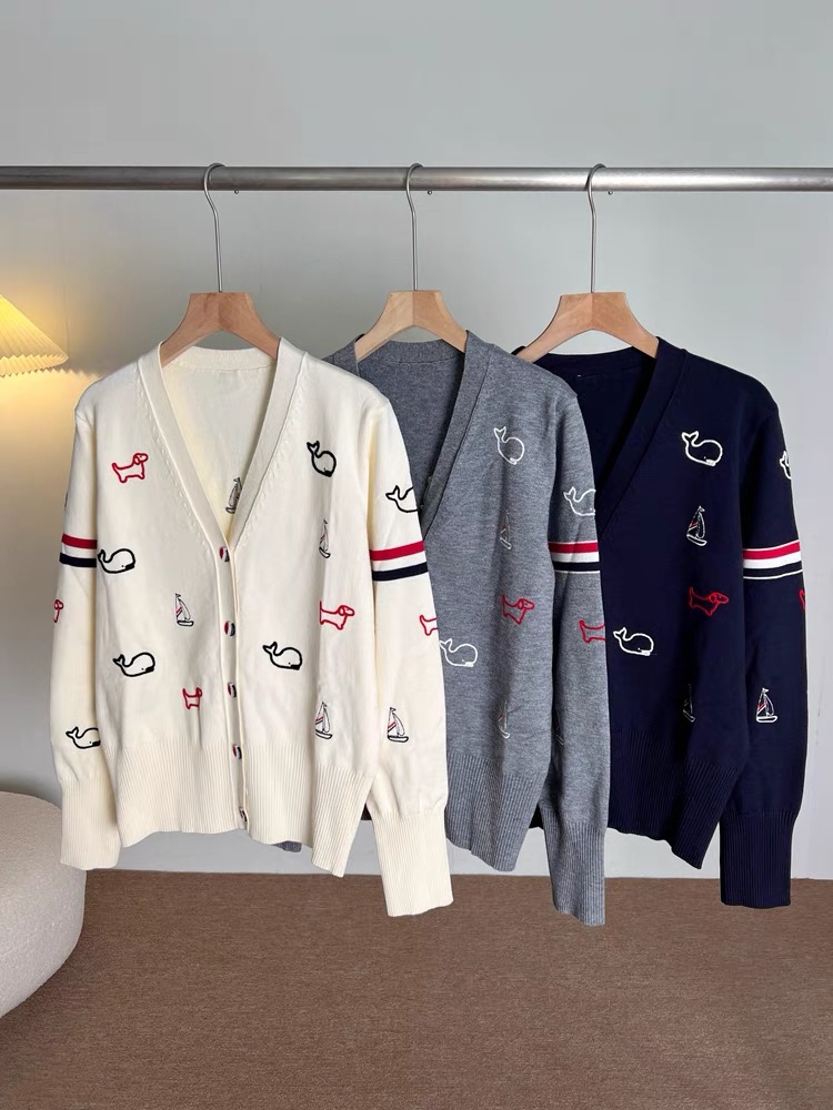 Exquisite crochet embroidery!  Trendy age-reducing knitted sweater cardigan for women 2023 autumn color block sweater jacket