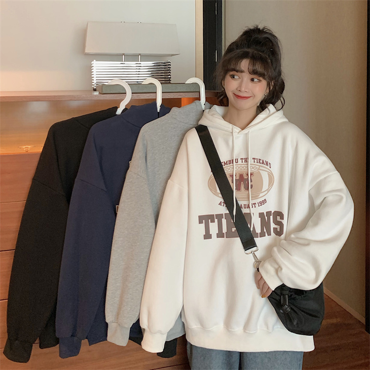 Plush velvet and thickened large size design printed casual hooded sweatshirt for women in winter fat mm loose slimming top