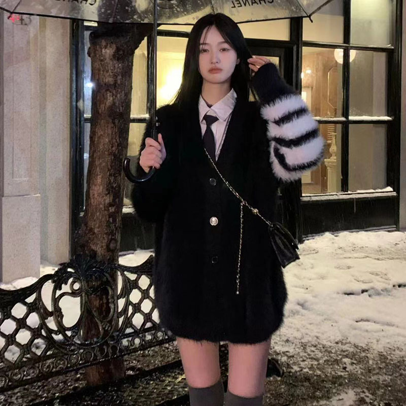 Korean style lazy style loose black mink velvet V-neck sweater cardigan mid-length women's autumn and winter 2023 new coat