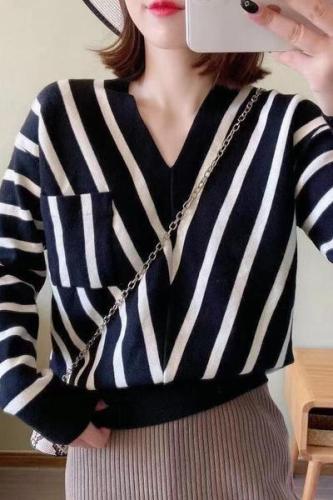 European station  autumn and winter new loose V-neck striped long-sleeved sweater women's design Korean top