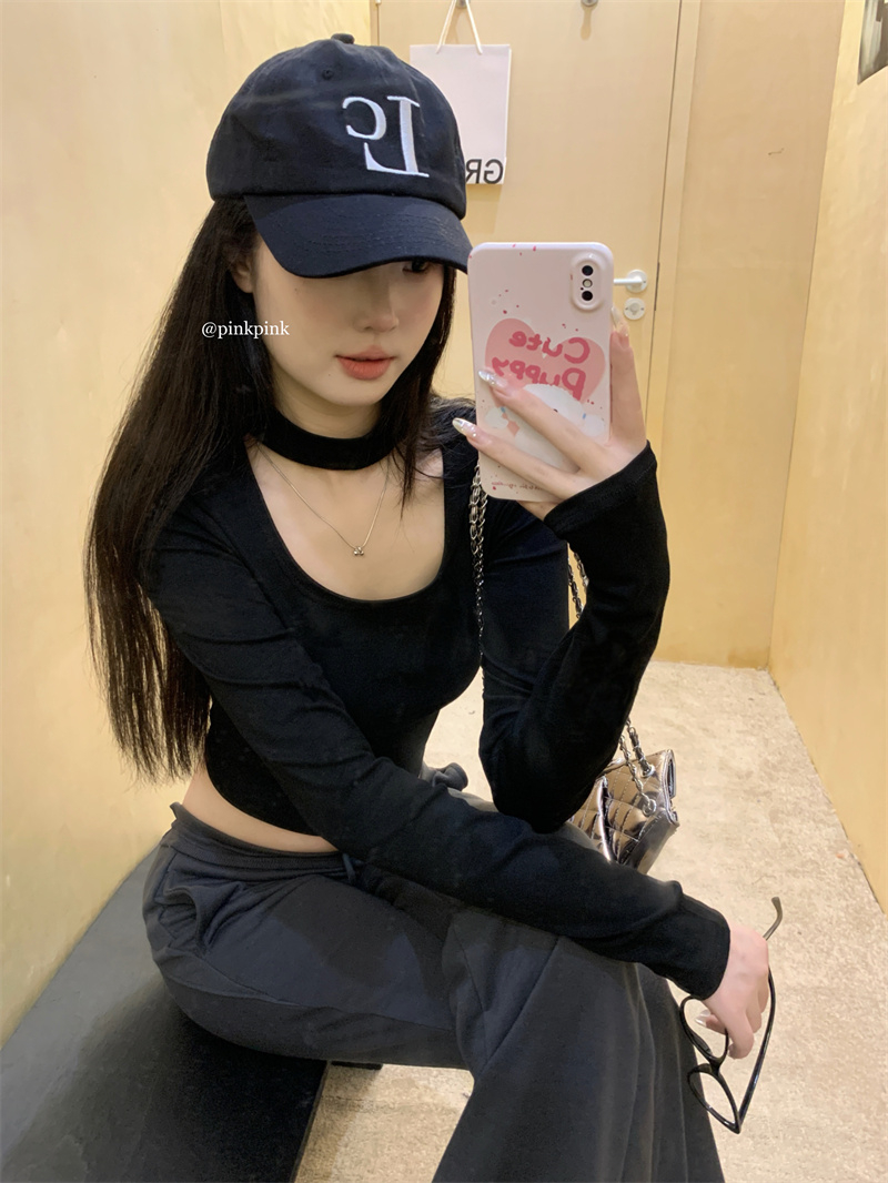 Modal fabric Tmall quality hollow T-shirt women's autumn and winter new hot girl short long-sleeved right shoulder top