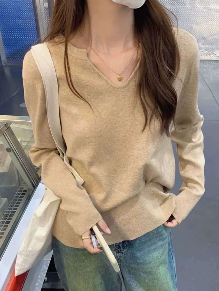 純色V領針織衫女秋冬2023新款長袖T恤羊毛衣寬鬆慵懶顯瘦打底上衣