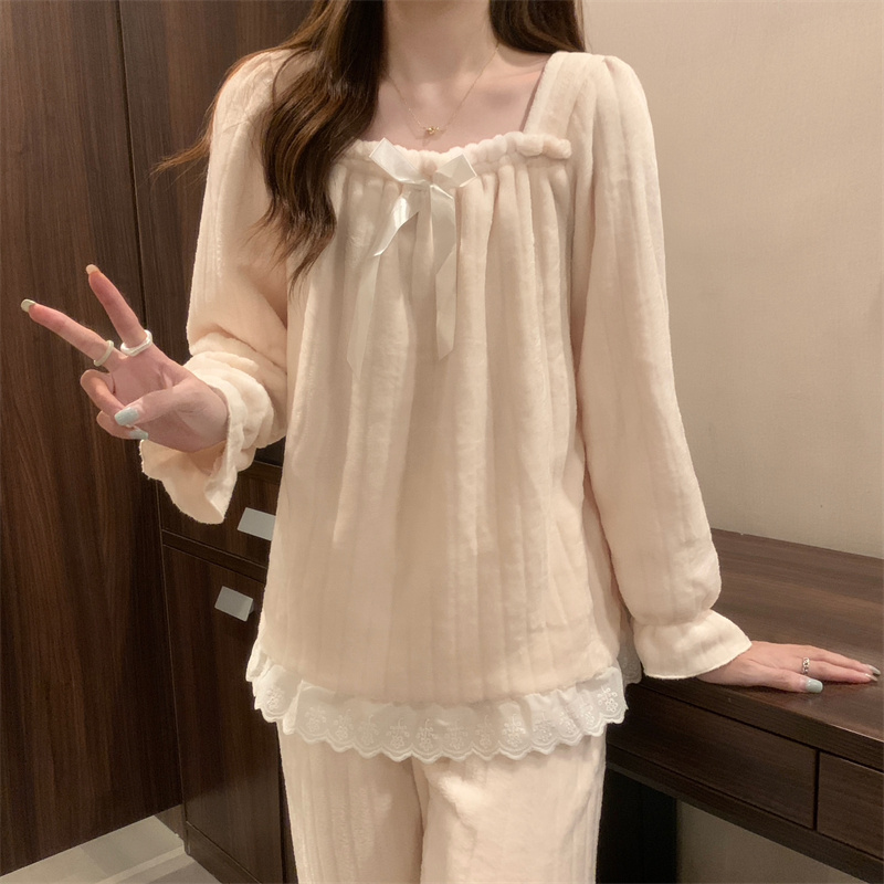 實拍 珊瑚絨睡衣女秋冬公主風蕾絲邊甜美保暖兩件套家居服