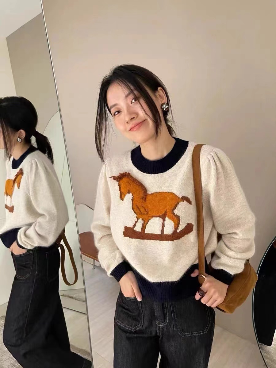 歐貨設計感泡泡袖浣熊毛衣女2023秋季新款時尚寬鬆百搭減齡針織衫