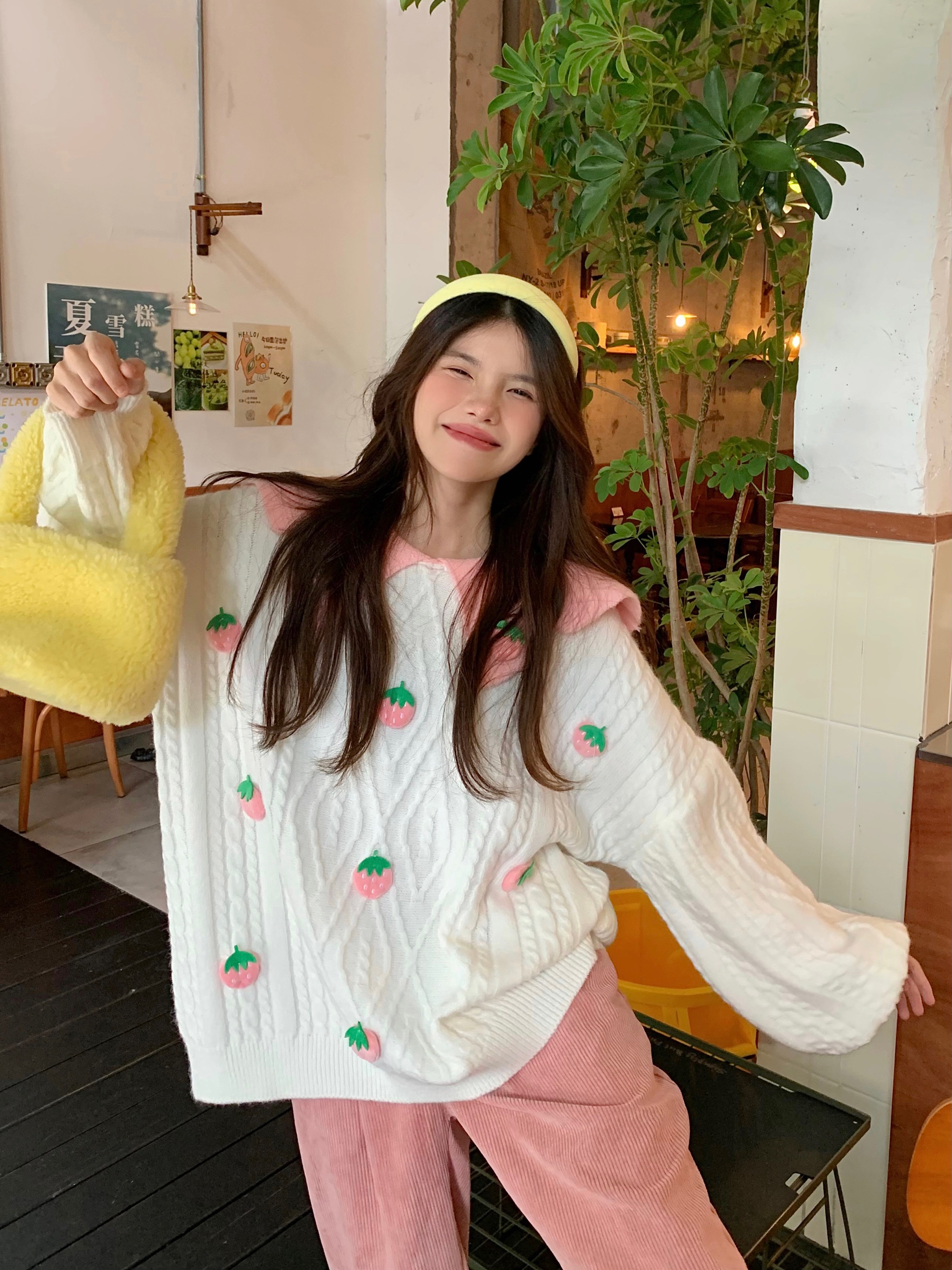 實拍  甜美減齡可愛草莓娃娃領長袖毛衣女寬鬆慵懶風針織衫