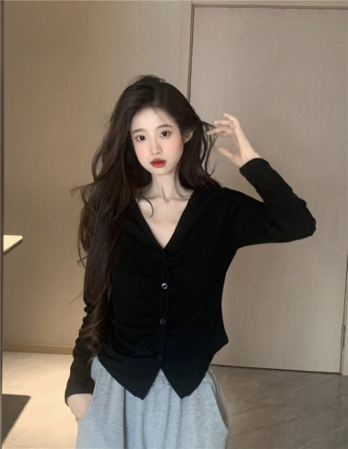 Actual shot ~  autumn design pleated long-sleeved T-shirt slim V-neck pure sexy hot girl bottoming top