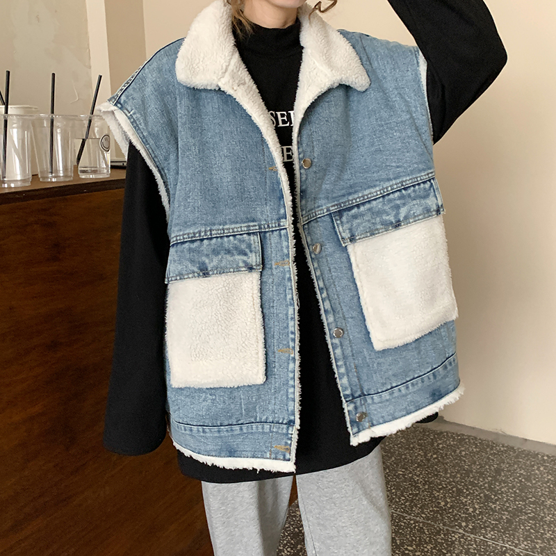 實拍 2023秋冬時尚羊羔毛拼接牛仔馬甲女寬鬆口袋坎肩馬夾外套女