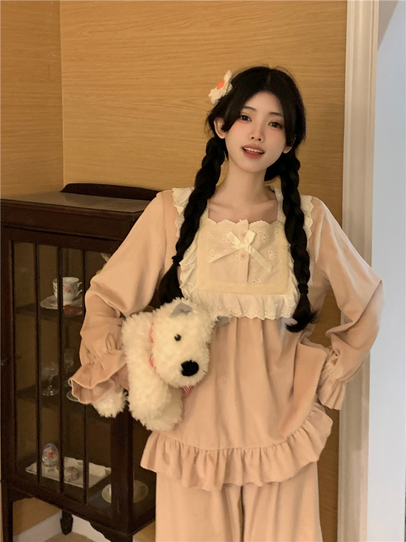 實拍韓版甜美冬季保暖絲絨親膚舒適外穿公主風花邊家居服套裝