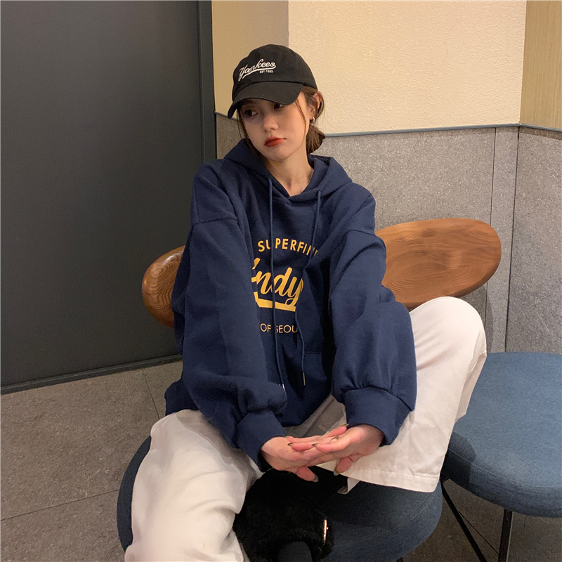 Plush velvet and thickened, large size letter printed hooded sweatshirt for women, new fat mm slimming top, fashionable to cover the flesh