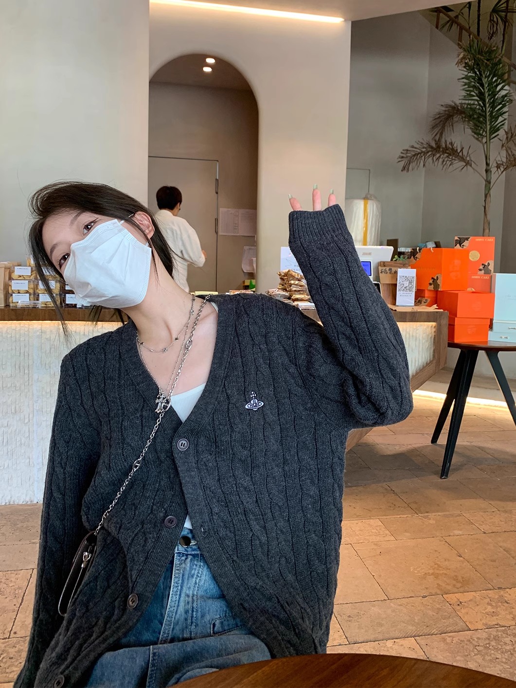灰柏林 秋冬女外套慵懶寬鬆復古開衫軟糯麻花V領毛衣