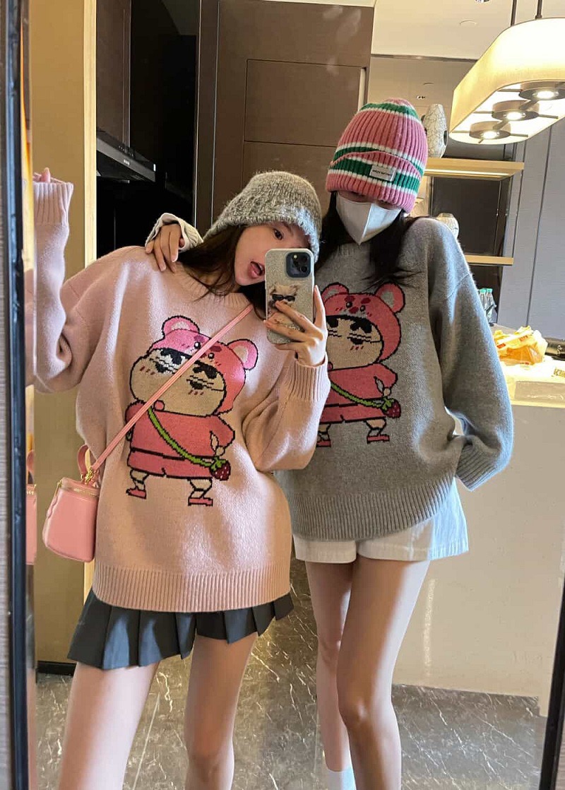 KAKAMEE Autumn and Winter 2023 Fashion Cartoon Embroidered Arctic Velvet Long Sleeve Round Neck Sweater Women's All-Matched Sweater Trendy