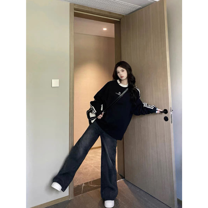 American style raglan striped long-sleeved sweatshirt for women with round neck design, loose oversize autumn and winter velvet sports coat