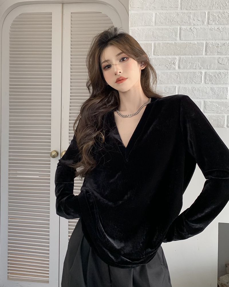 Black v-neck long-sleeved velvet T-shirt women's autumn and winter high-end temperament loose mid-length bottoming shirt top