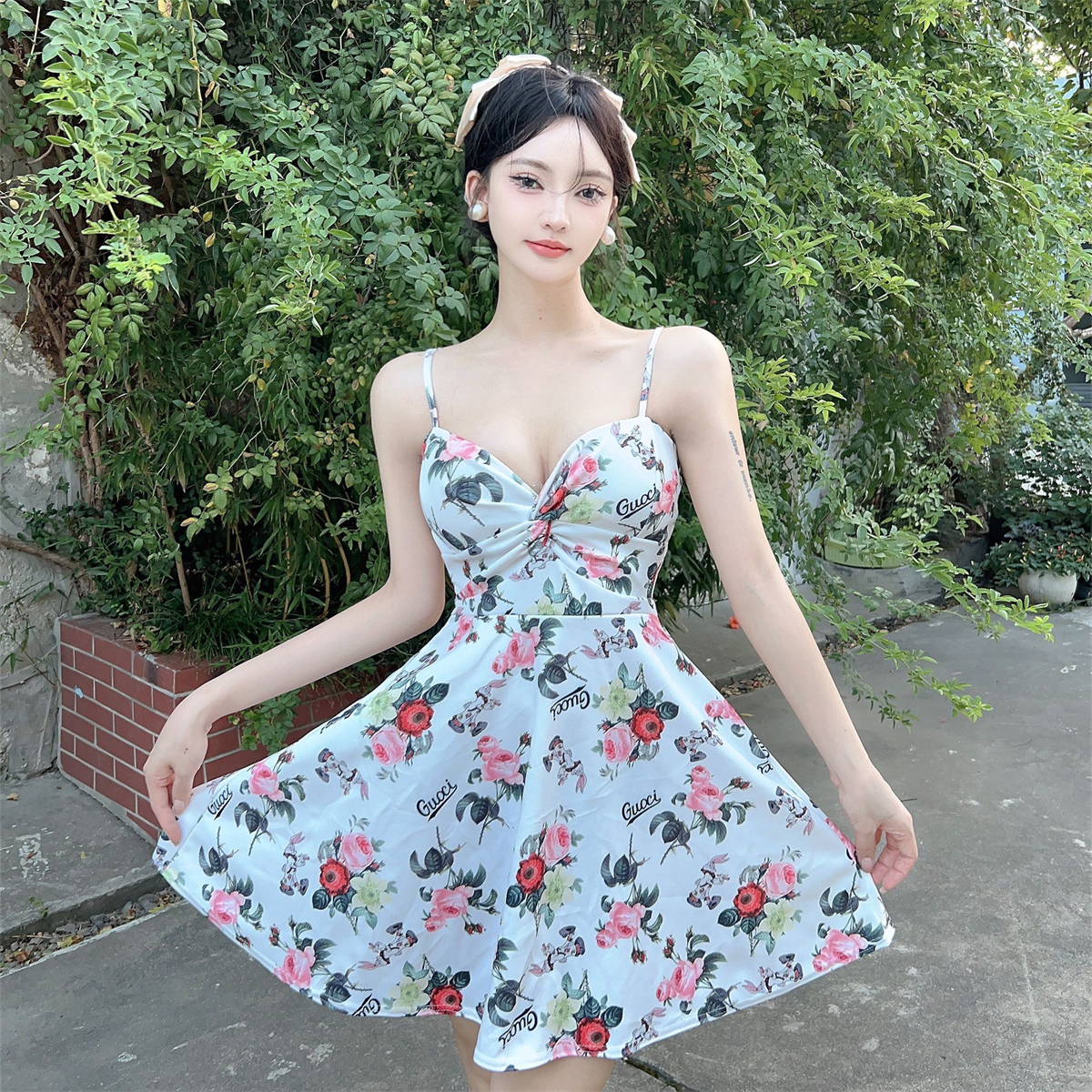 實拍 純欲優雅吊帶收腰短裙法式小個子顯瘦印花公主連衣裙