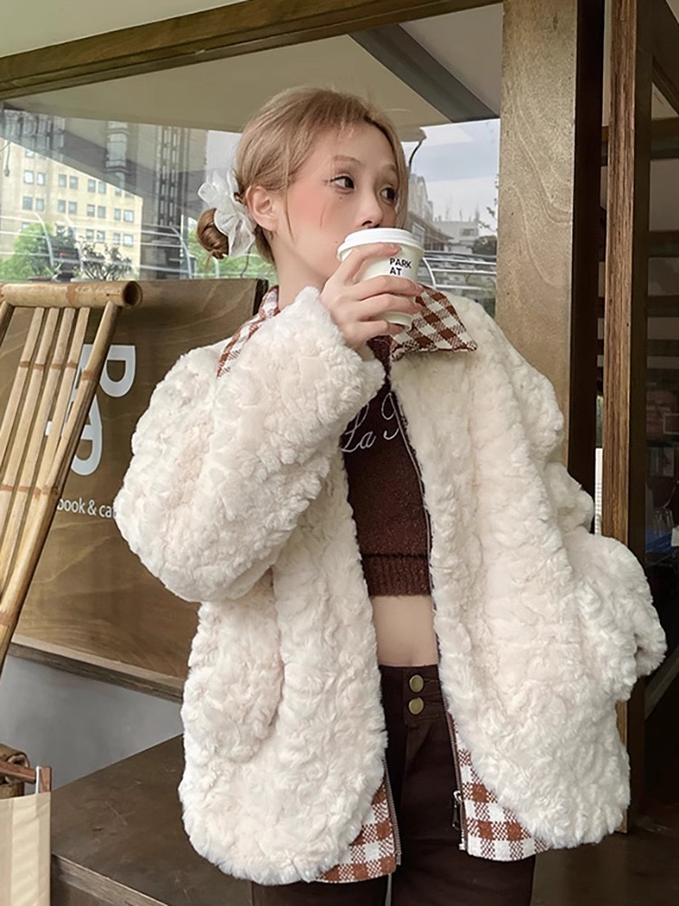 Autumn and winter lamb wool coat for women, sweet little one, checkerboard pattern, eco-friendly fur, rex rabbit plush thickening