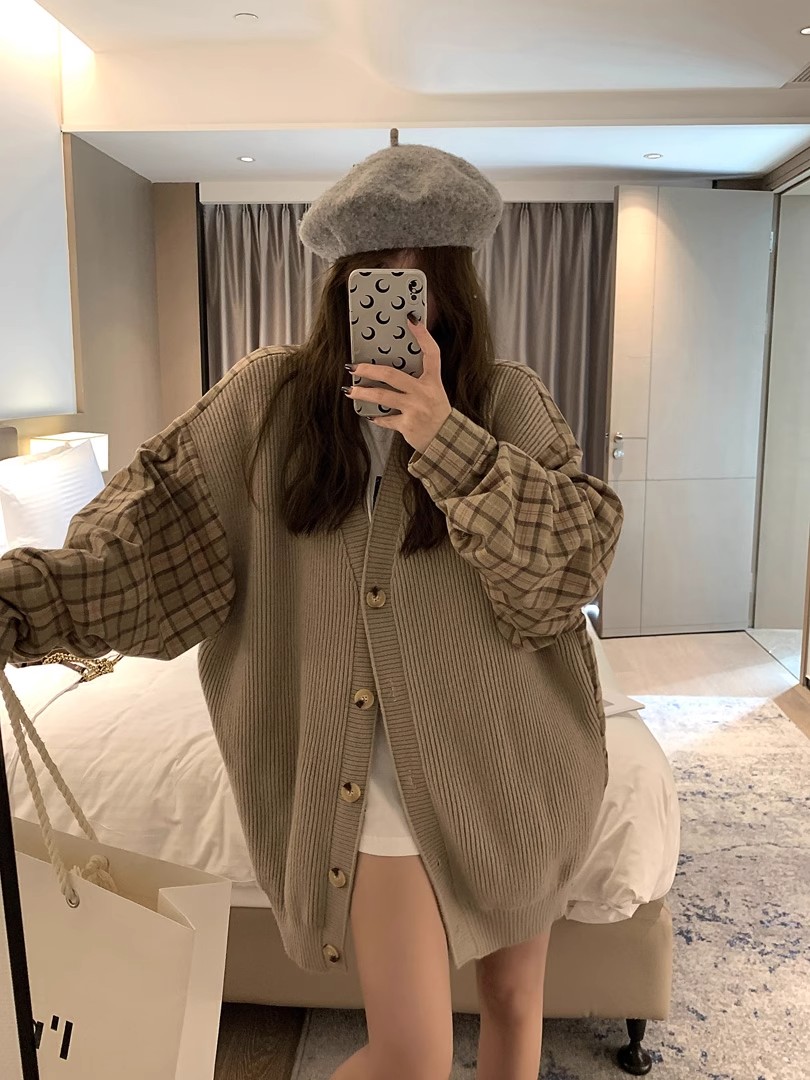 Spliced ​​shirt sweater jacket for women 2023 spring and autumn new style loose and lazy design knitted cardigan