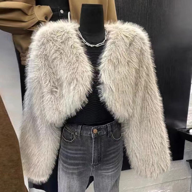 Supply high quality Thirteen Lines new autumn and winter Korean style high-end slim short curved fur coat