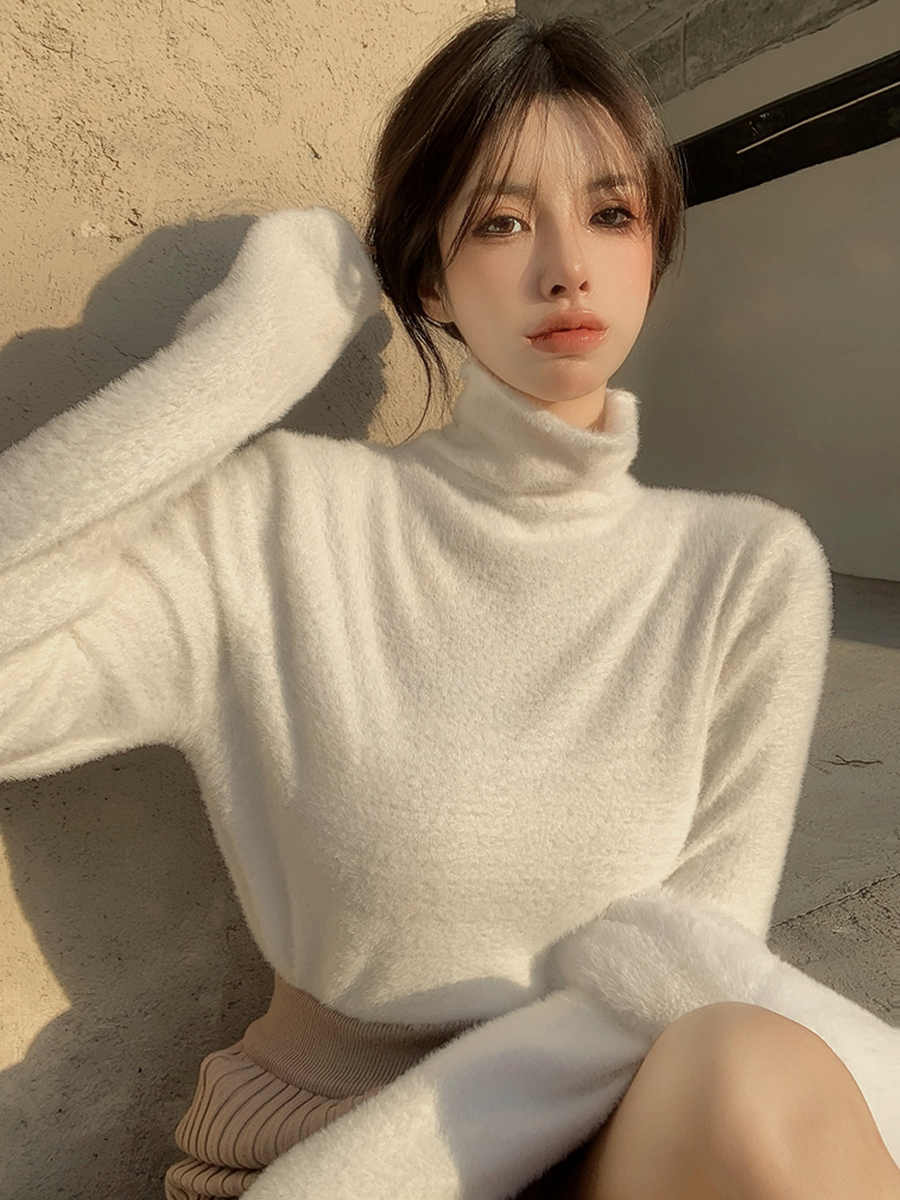 高領毛衣女秋冬設計感小眾軟糯毛毛上衣水貂絨內搭洋氣打底衫