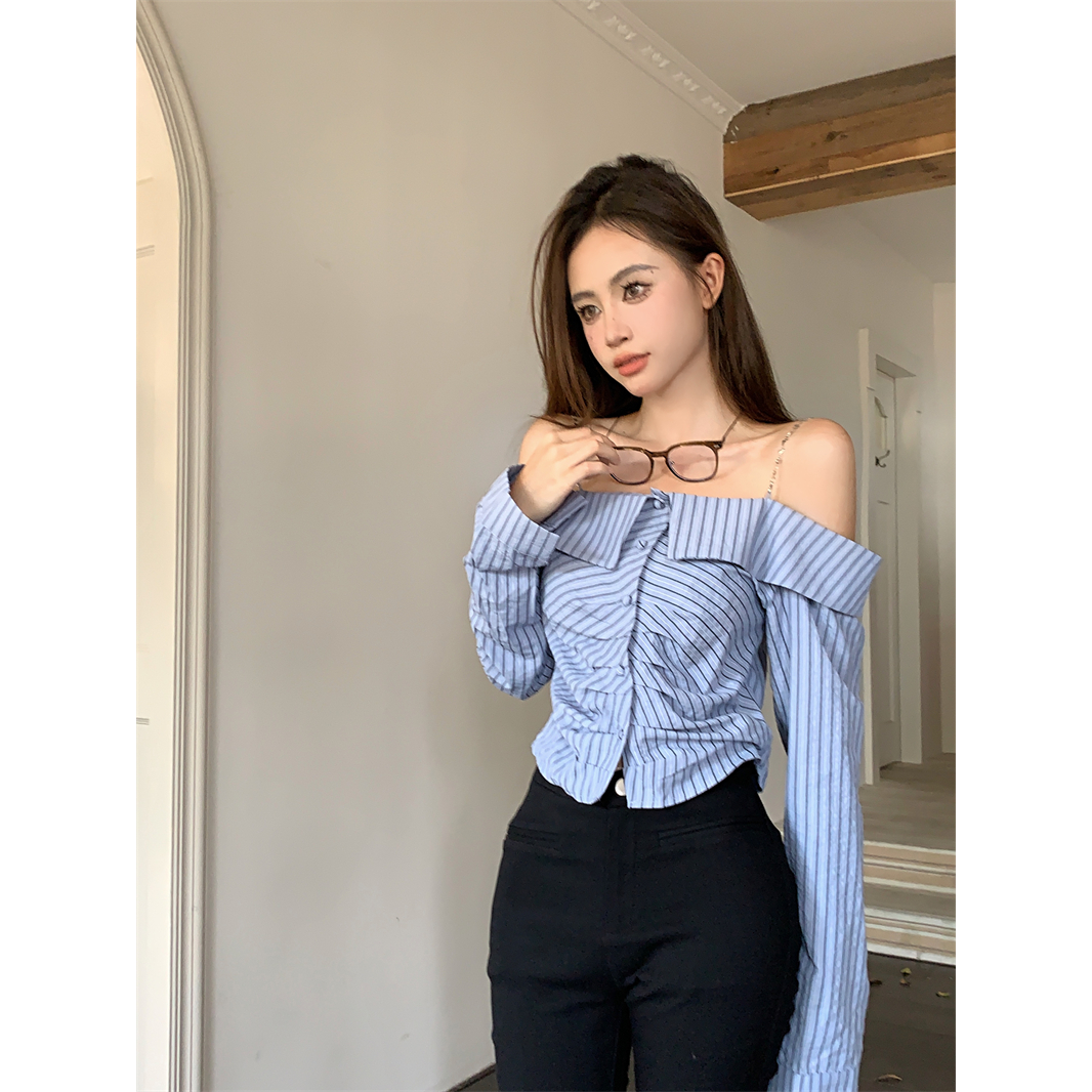 辣妹露肩條紋褶皺襯衫女春秋季設計感純欲顯瘦鏈條一字肩上衣