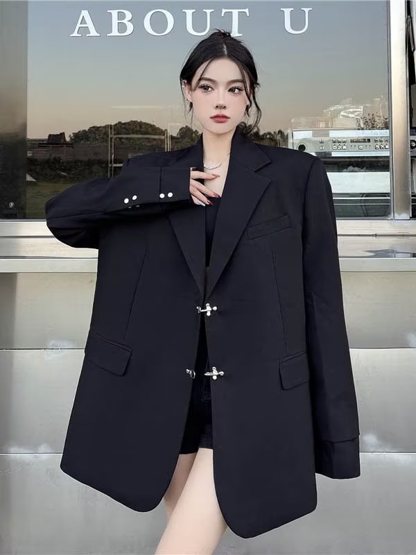 黑色西裝外套女秋季2023新款美式復古高級感小眾寬鬆百搭墊肩西服
