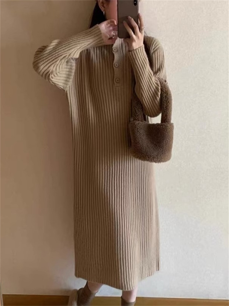 中長款半高領針織連衣裙女秋季時髦寬鬆簡約減齡百搭休閒過膝長裙