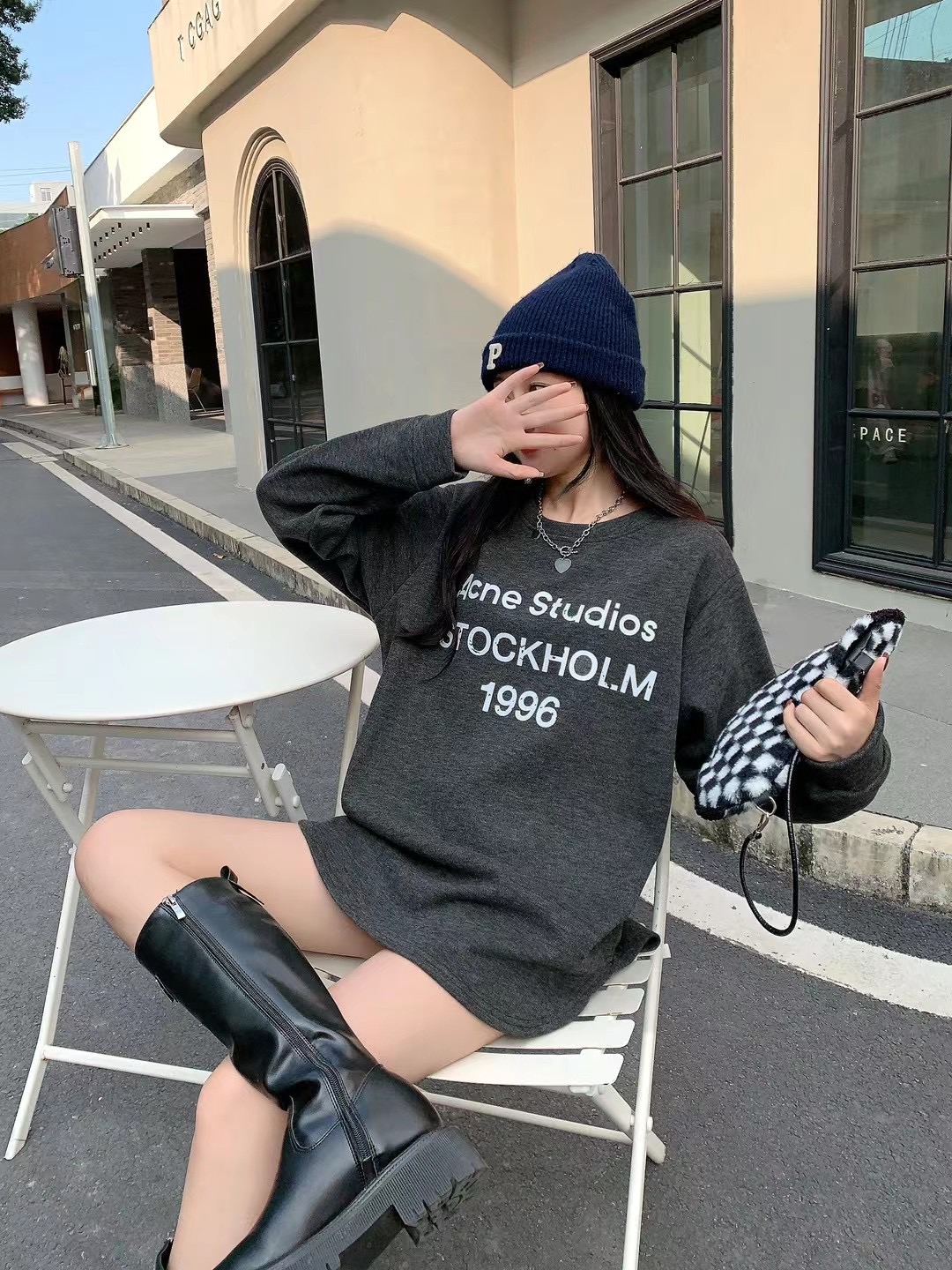 2023秋冬新款網紅同款復古做舊字母印花加絨圓領百搭寬鬆女T恤