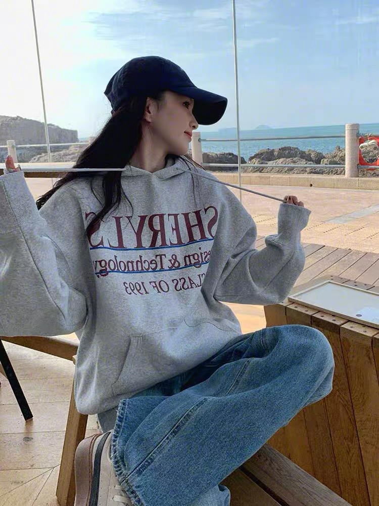今年流行高級感超好看美式復古小眾設計感短款灰色連帽衛衣女秋冬