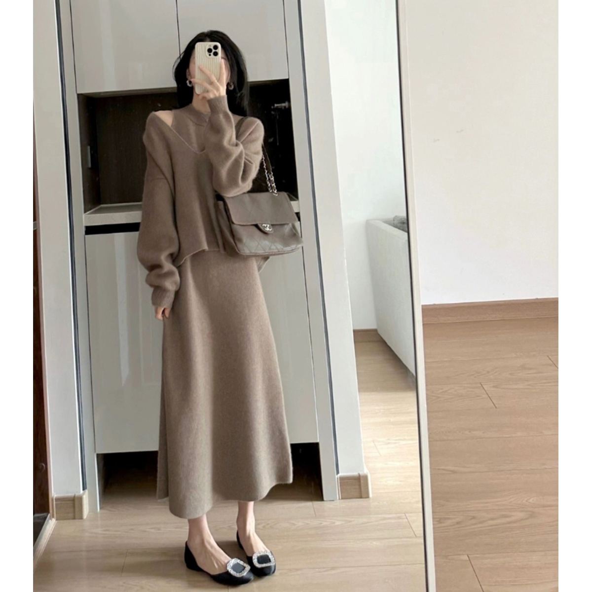 質檢官圖秋裝穿搭女2023秋冬新款法式針織長袖背心連衣裙兩件套裝