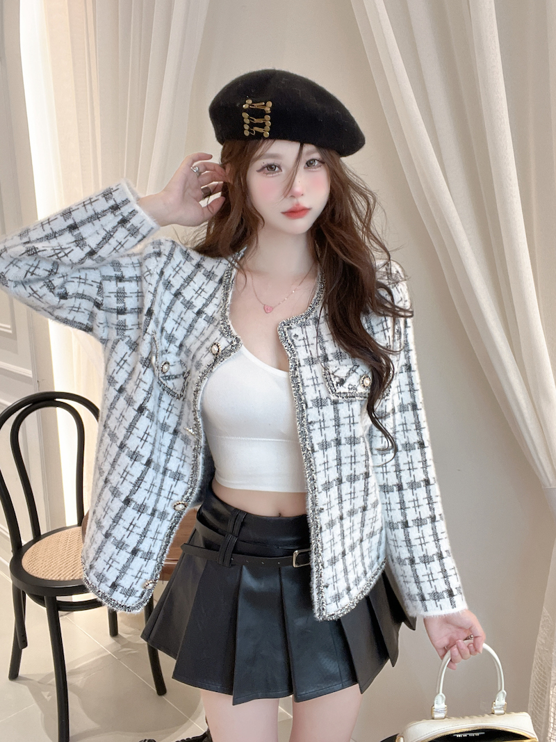 實拍 輕奢法式小香風毛衣女秋季高級感小眾上衣獨特别致外套