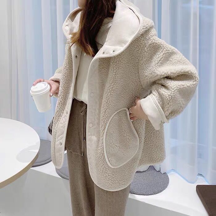 羊羔毛外套女加厚秋冬2023新款韓版小個子皮毛一體搖粒絨上衣連帽