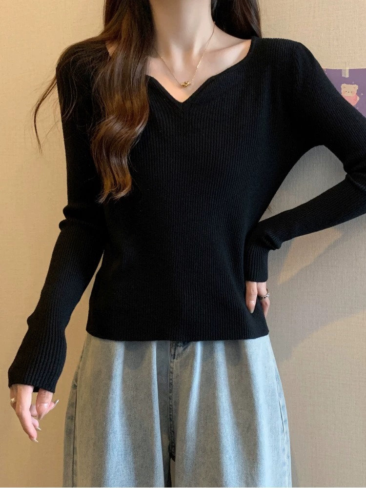 時尚超火白色打底衫新款女秋冬胖mm顯瘦洋氣內搭方領長袖針織上衣
