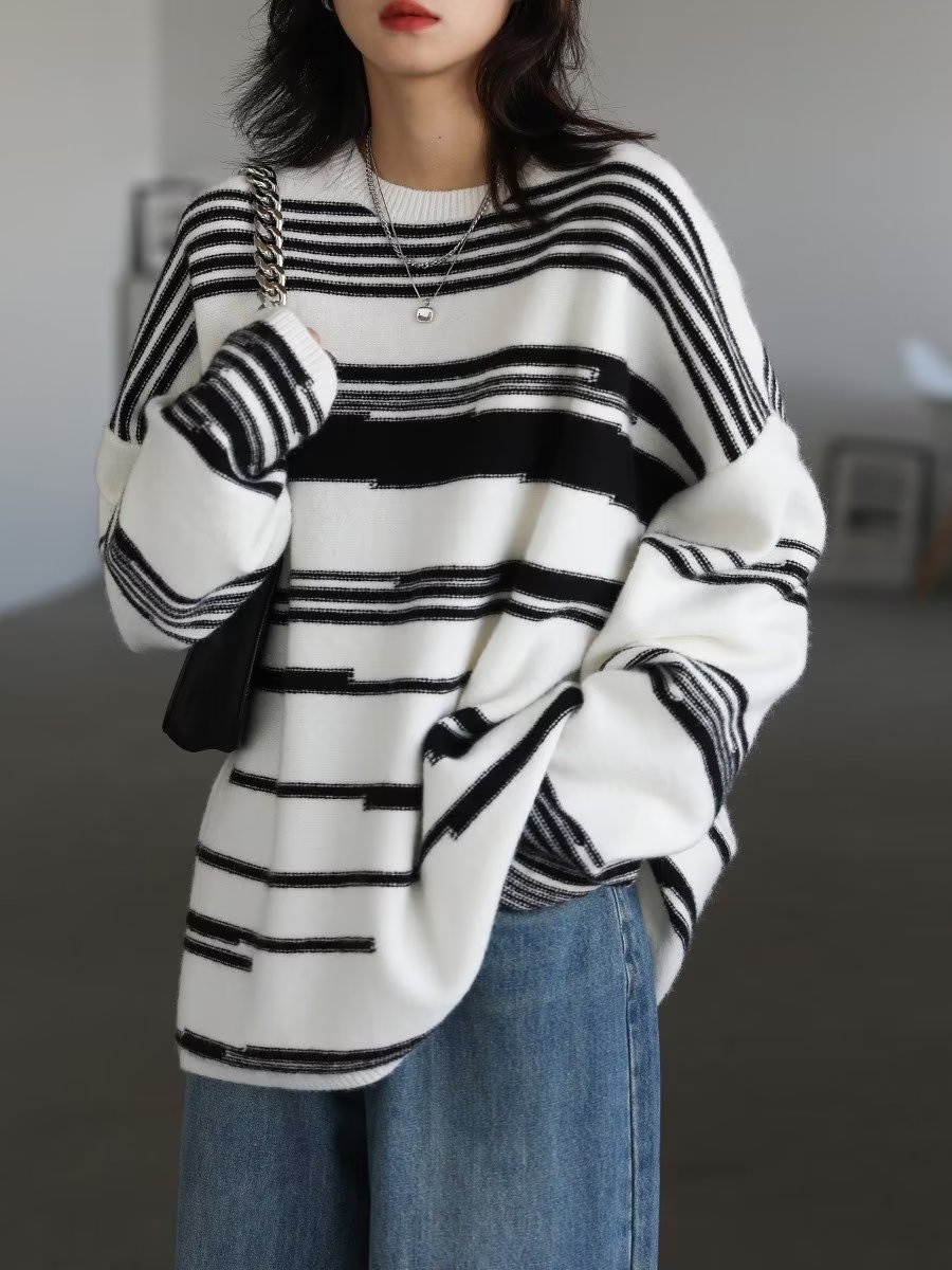 慵懶風寬鬆韓系設計感小眾針織衫上衣潮白色不規則條紋毛衣女秋冬