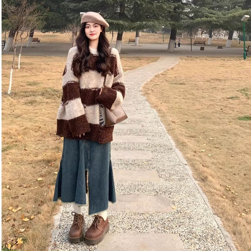秋冬時髦套裝女設計感洋氣復古條紋寬鬆慵懶風針織上衣女裝