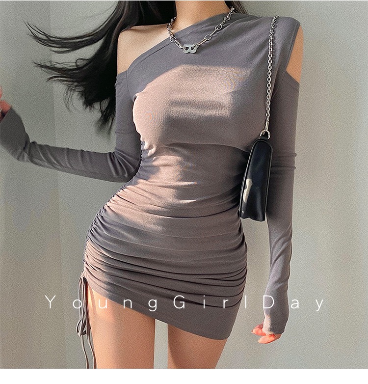 YoungGirlDay純欲風性感斜肩修身顯瘦抽繩褶皺包臀長袖連衣裙短裙
