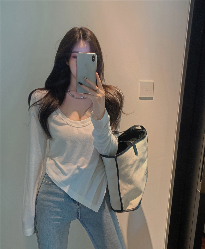T恤女修身性感低領白色長袖打底衫秋季新款修身上衣