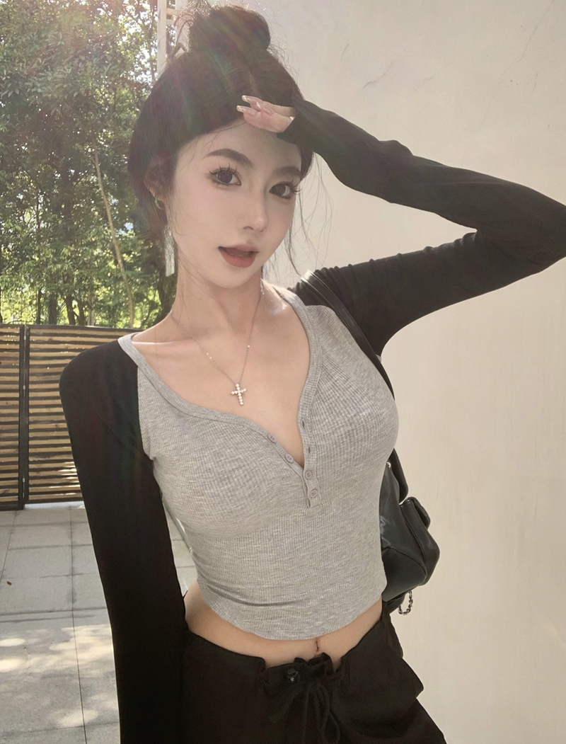 40 支純棉螺紋 辣妹風撞色V領T恤女