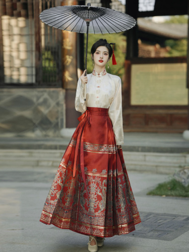 新中式国风改良旗袍上衣马面裙两件套装长袖红色结婚套装敬酒服女