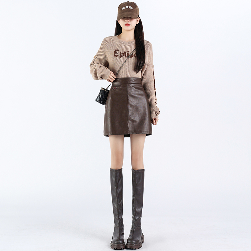 Actual shot of 2023 autumn fashion new high-waisted slim skirt for women A-line hip-hugging short skirt leather skirt