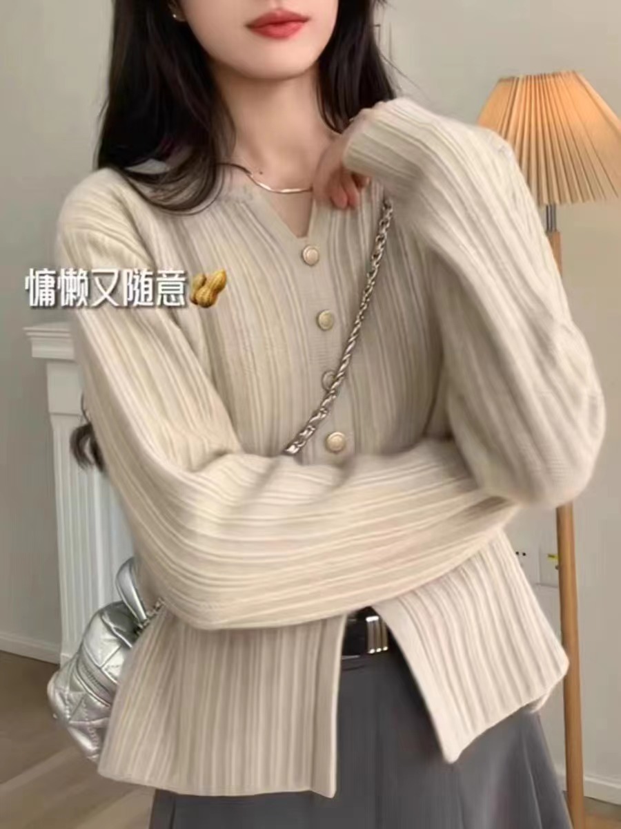 2023秋季新款韓系簡約針織衫小個子氣質百搭設計感毛織上衣女