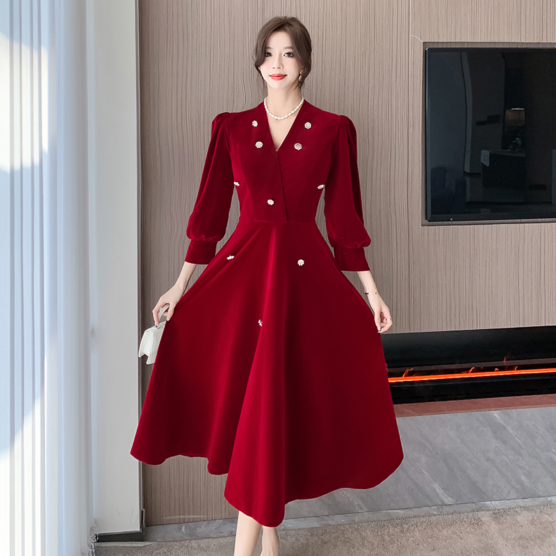 實拍敬酒服新娘2023新款酒紅色絲絨結婚禮服訂婚連衣裙長袖小個子