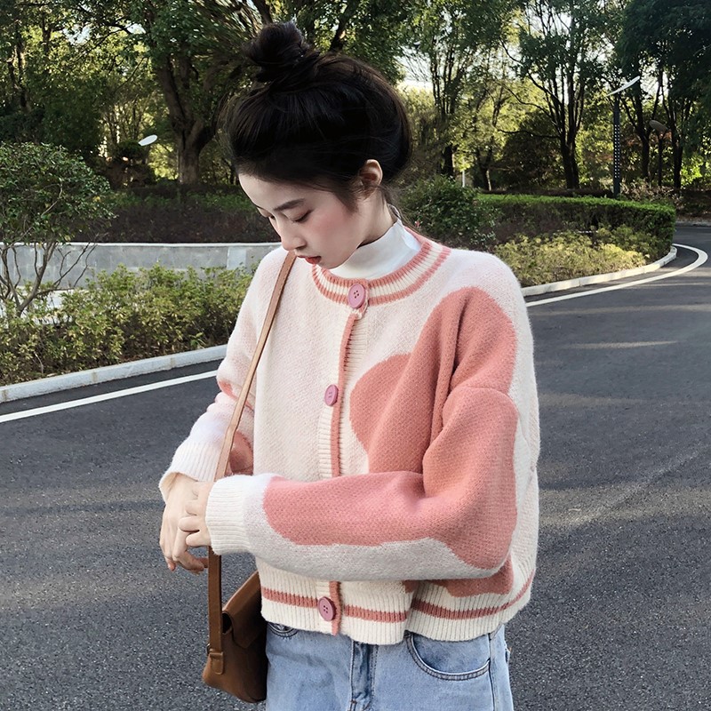 Knitted sweater, college style design, niche women's winter soft and waxy chic cardigan short coat top for little people