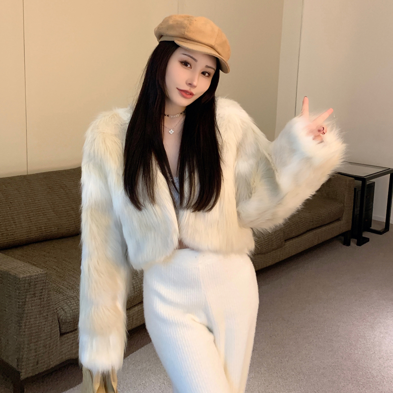 Actual shot of winter Korean style women's gradient imitation fox fur coat short long-sleeved loose thickened high-end coat