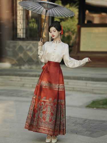 新中式国风改良旗袍上衣马面裙两件套装长袖红色结婚套装敬酒服女