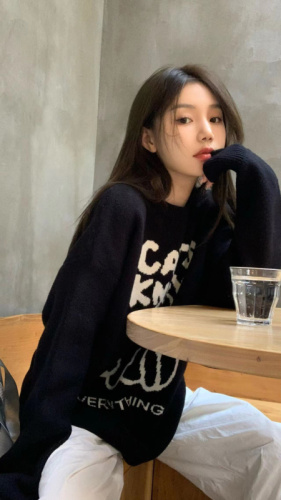 Actual shot~Autumn and winter hand-painted cat sweater loose casual velvet round neck sweater