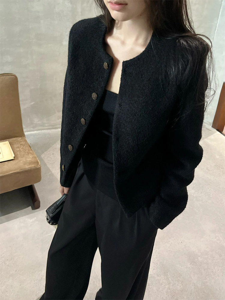 外套女2023新款早秋寬鬆時尚法式小香風簡約高級感黑色短上衣
