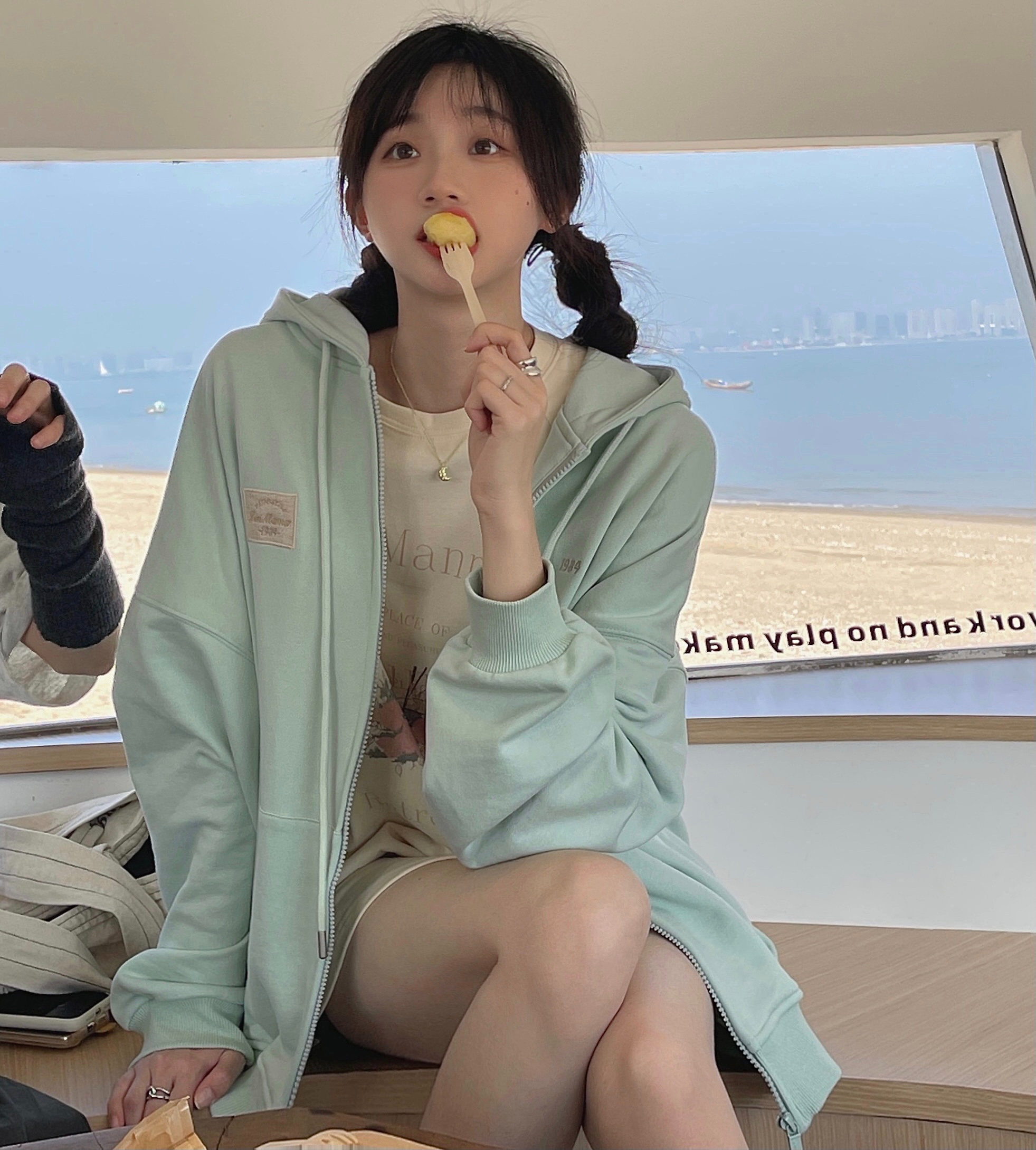 後包領雙層帽不起球配棉螺口 仿棉華棉複合310剋薄款衛衣女刺繡