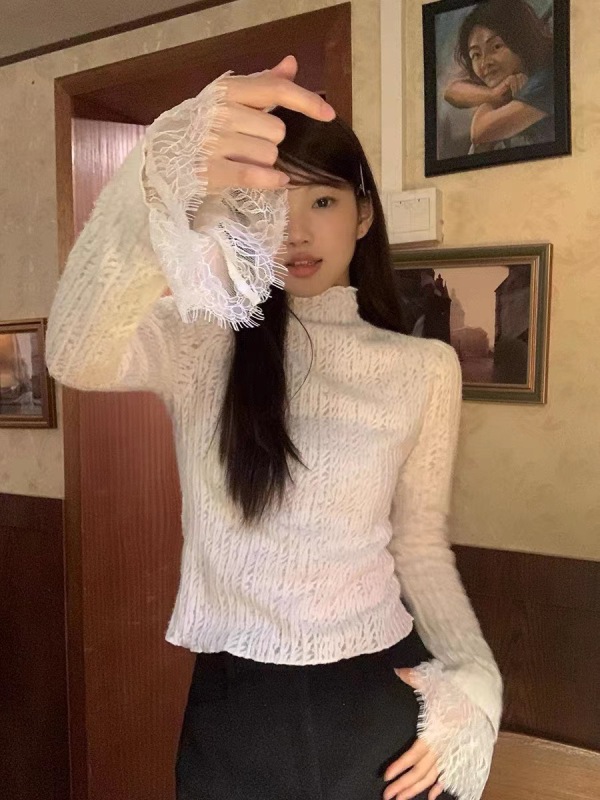 蕾絲拼接秋季新款套頭簡約百搭長袖上衣女