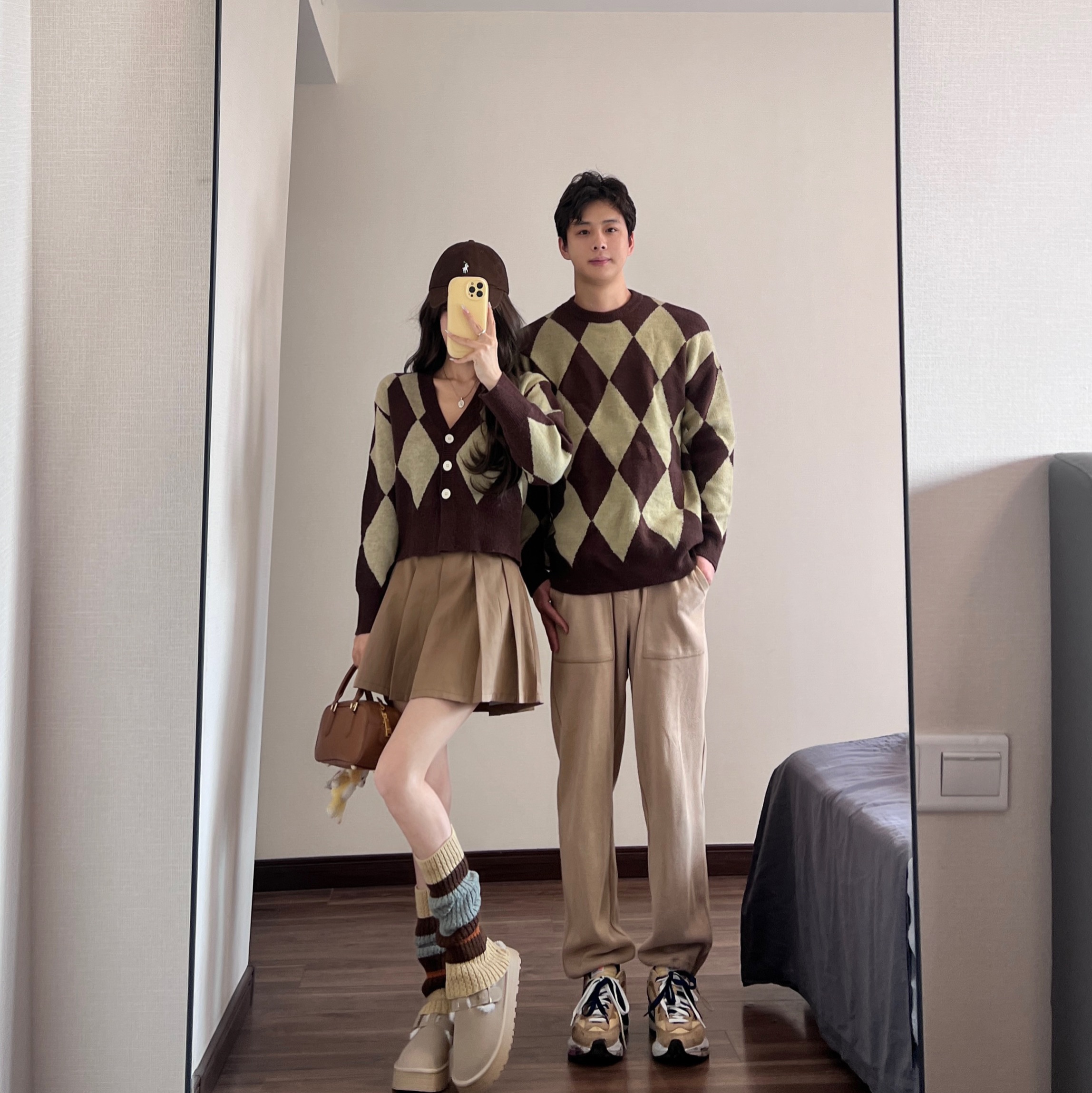 實拍#法式情侶裝秋冬針織復古菱形開衫外套女溫柔慵懶風寬鬆毛衣